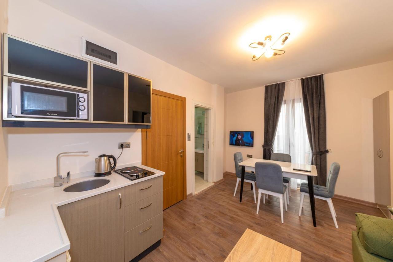 First Apart Appartement Istanboel Buitenkant foto