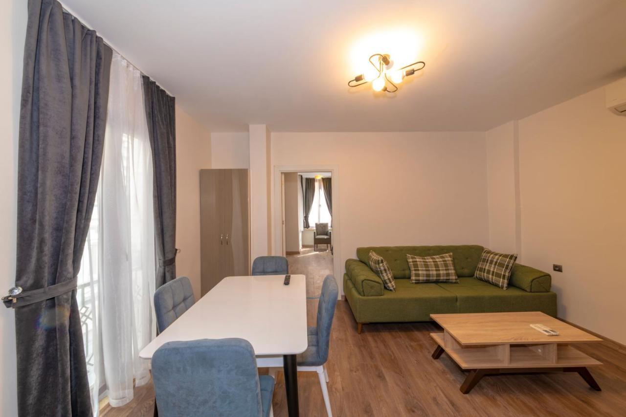 First Apart Appartement Istanboel Buitenkant foto